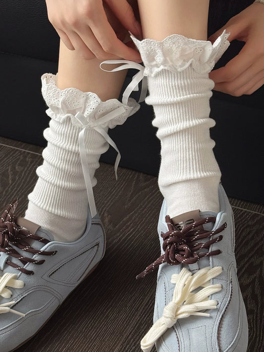 Dcxecsx | Women’s White Mid-Calf Cotton Socks with Lace Trim and Bow Detail, Thick Knit Design for Autumn and Winter Wear